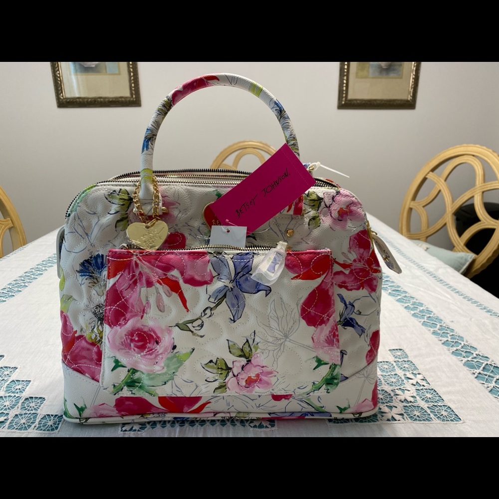 Betsy Johnson new purse with tag